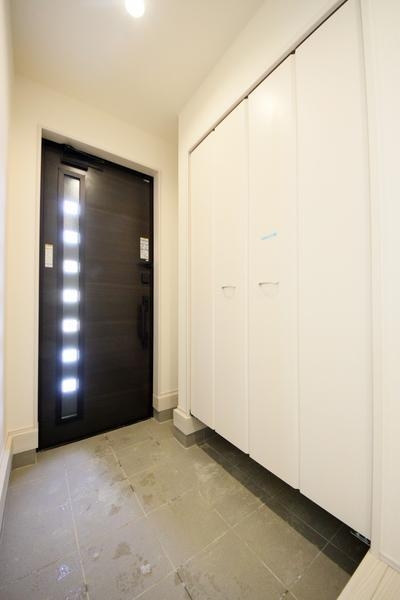 新潟市東区粟山４丁目の新築一戸建