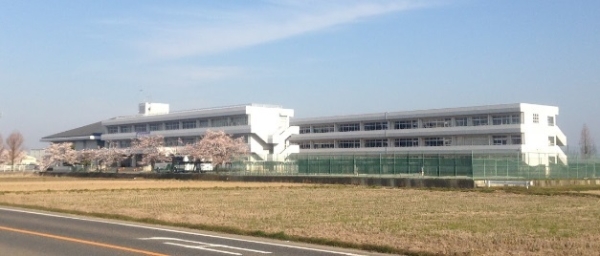 新潟市南区大通南1丁目の中古一戸建て(新潟市立白根北中学校)