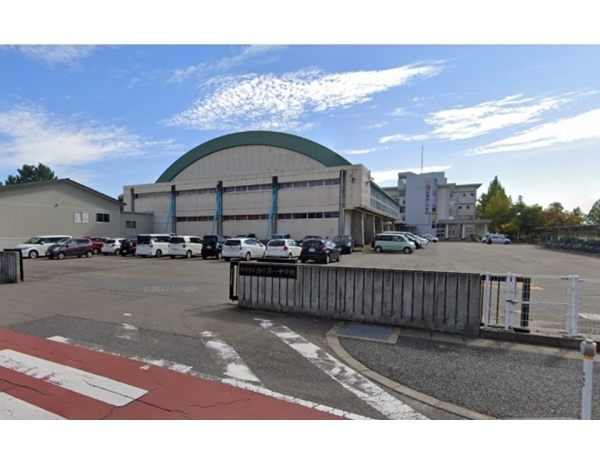 新潟市南区上下諏訪木の土地(新潟市立白根第一中学校)