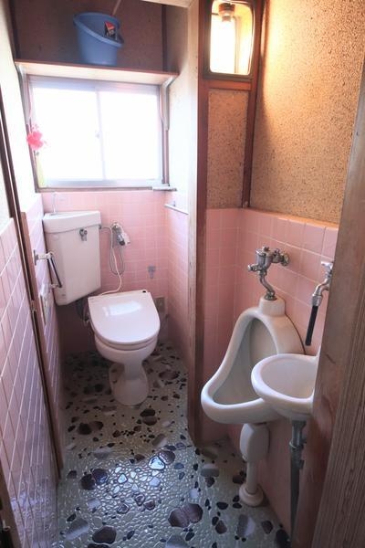 新潟市中央区日の出３丁目の中古一戸建て
