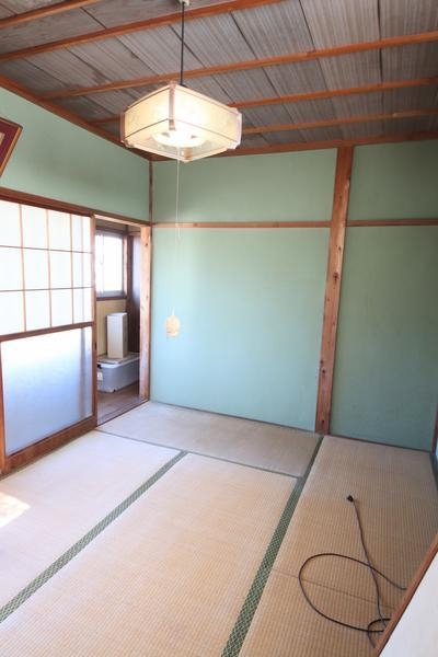 新潟市中央区日の出３丁目の中古一戸建て