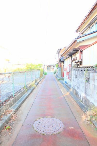 新潟市中央区日の出３丁目の中古一戸建て