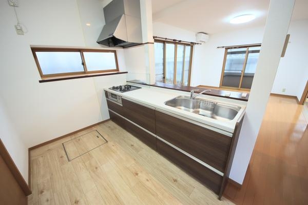 新潟市西区青山６丁目の中古一戸建て