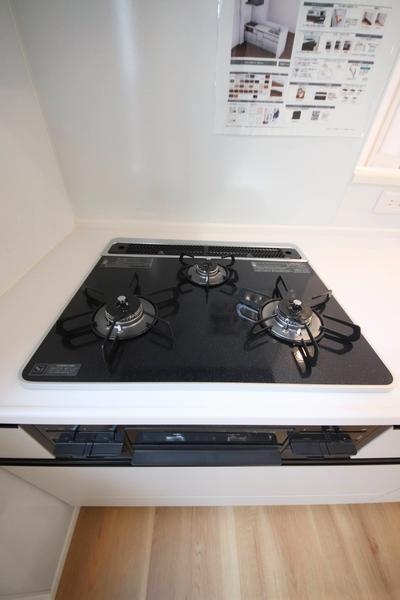 東区白銀1丁目　B棟　新築戸建