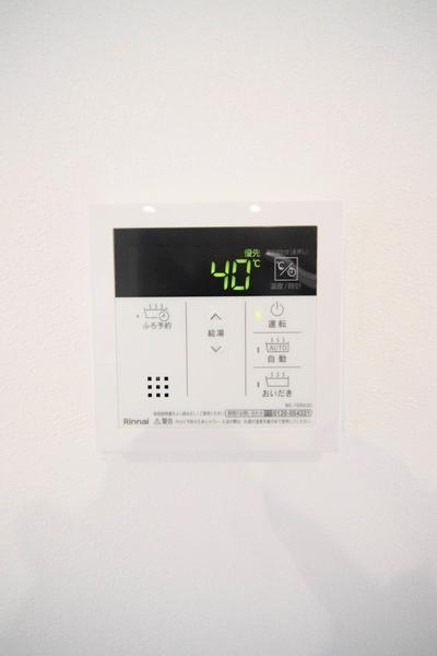 東区白銀1丁目　B棟　新築戸建