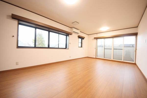 新潟市東区中山８丁目の中古一戸建て