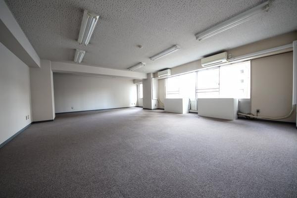 西堀青藍館