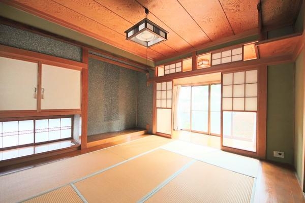 新潟市西区坂井東４丁目の中古一戸建て