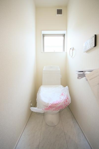 新潟市西区小針２丁目の新築一戸建