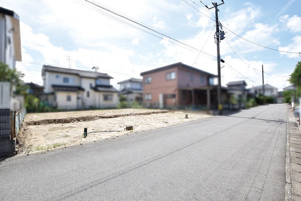 西区鳥原　A棟　新築戸建