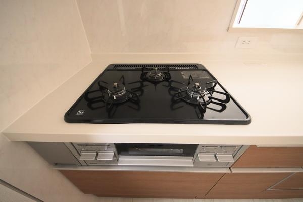 新潟市江南区亀田水道町３丁目の新築一戸建