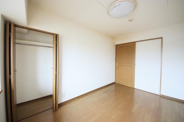 ダイアパレス小針