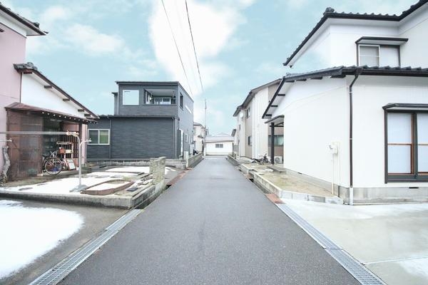 新潟市北区松浜８丁目の中古一戸建て
