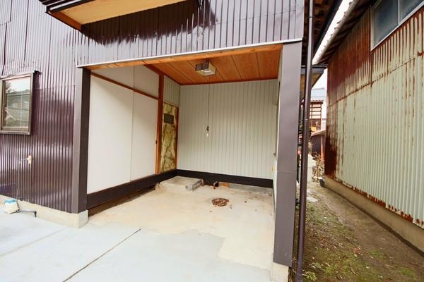 新潟市西蒲区曽根の中古一戸建て