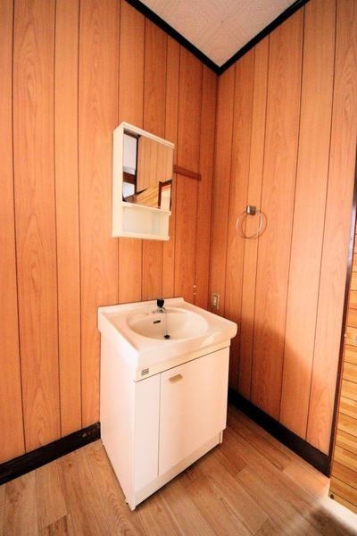 新潟市西蒲区曽根の中古一戸建て