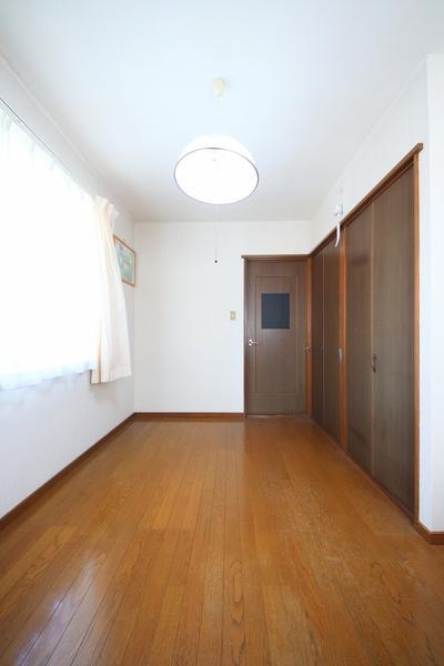 東区東中野山7丁目　中古戸建3
