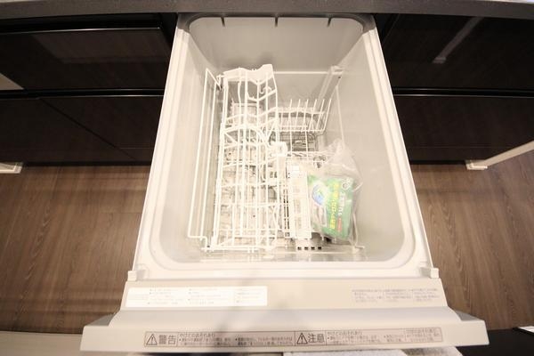 レーベン新潟　THE　TOWER　MARKS