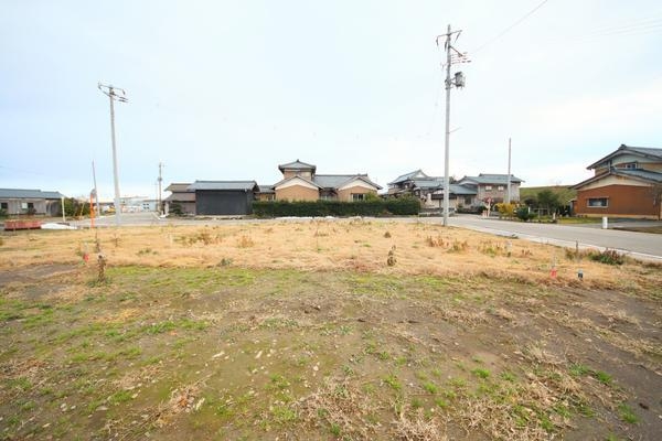 新潟市南区高井興野の土地