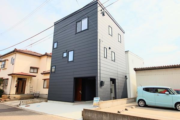 東区石山3丁目　新築戸建