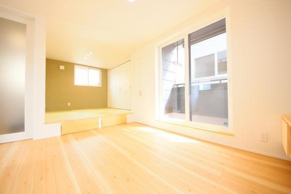 東区石山3丁目　新築戸建