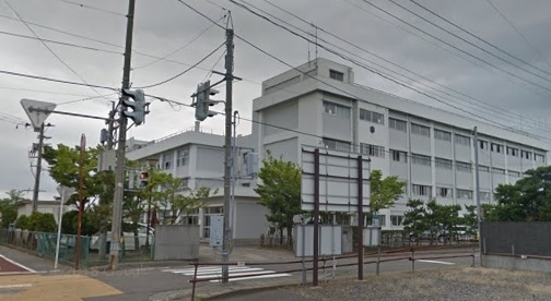 新潟市西区小針5丁目の新築一戸建(新潟市立小針中学校)