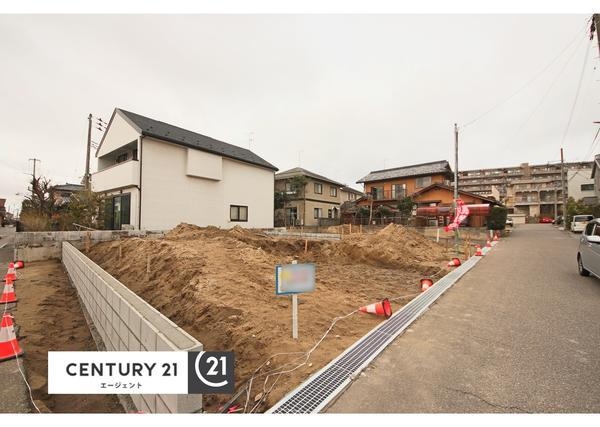 新潟市西区小針５丁目の新築一戸建