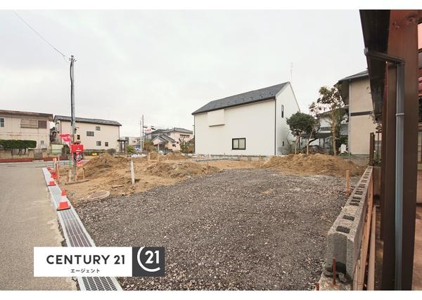 新潟市西区小針５丁目の新築一戸建
