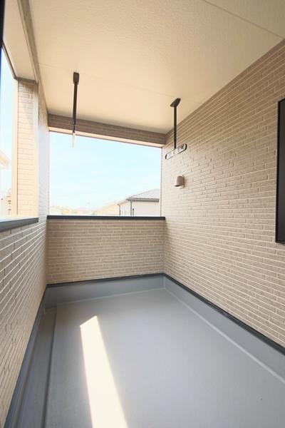 新潟市江南区亀田新明町２丁目の新築一戸建