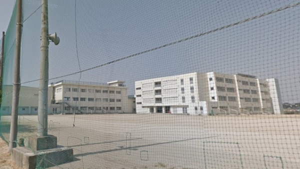 新潟市江南区元町2丁目の新築一戸建(新潟市立亀田中学校)