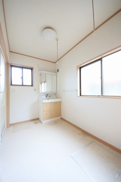 新潟市北区新崎３丁目の中古一戸建て