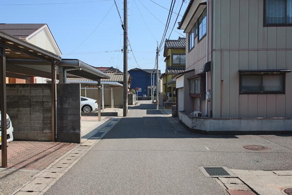 東区逢谷内5丁目　売地