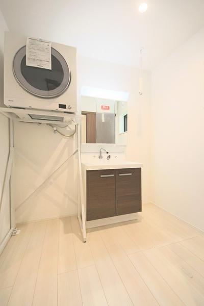 長岡市千歳3丁目　新築戸建