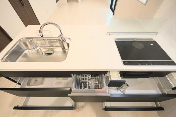 長岡市千歳3丁目　新築戸建