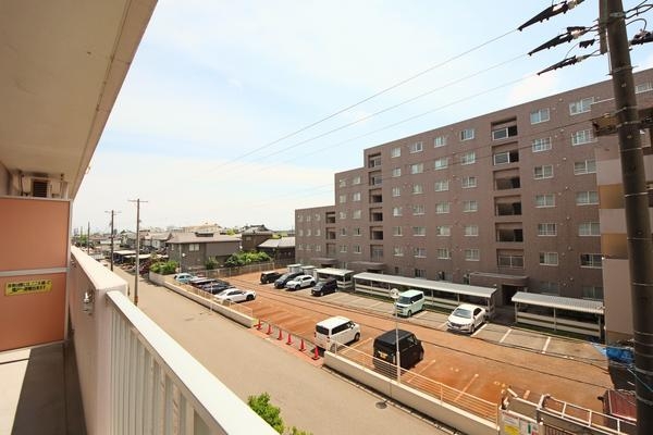 サーム新石山弐番館