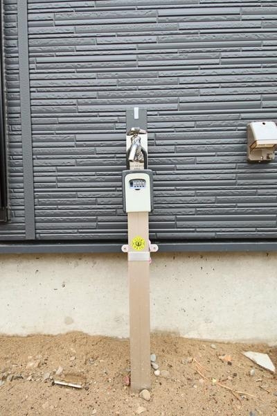 中央区女池8丁目　新築戸建
