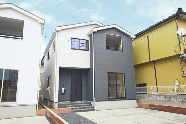 新潟市東区小金台の新築一戸建