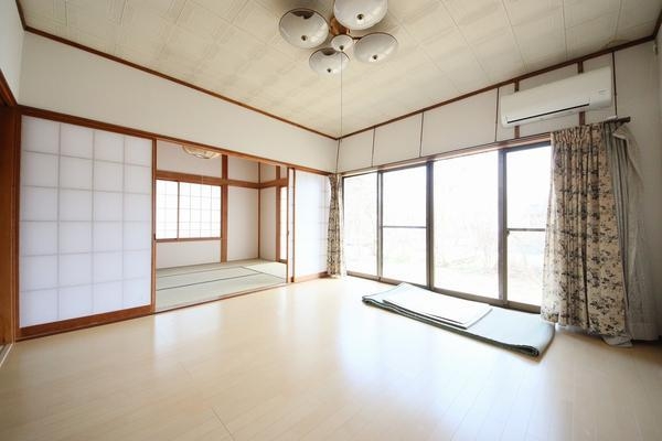新潟市南区山崎興野の中古一戸建て