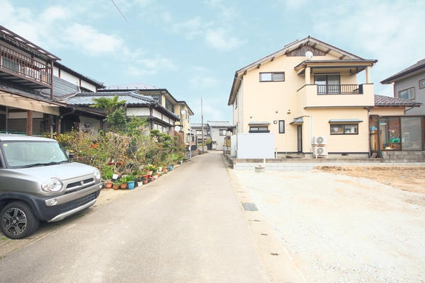 新潟市江南区亀田水道町１丁目の新築一戸建