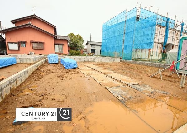 燕市杉柳の新築一戸建