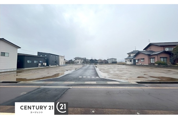 燕市杉柳の新築一戸建