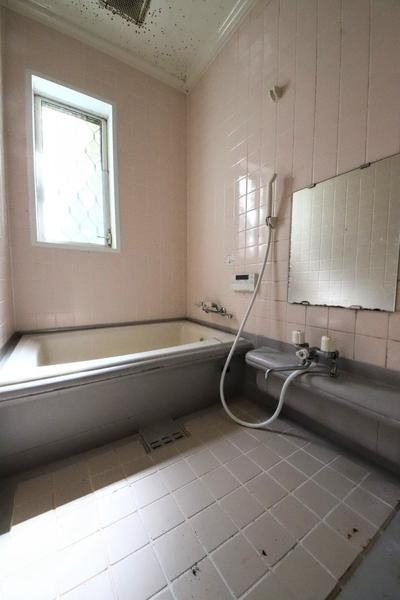 新潟市西区真砂４丁目の中古一戸建て