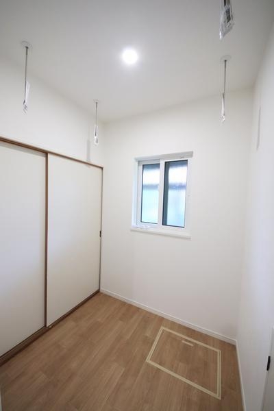 新潟市江南区亀田新明町５丁目の中古一戸建て