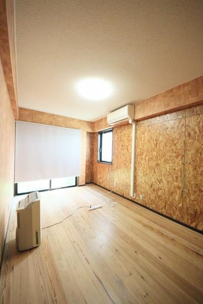 レイベン旭町