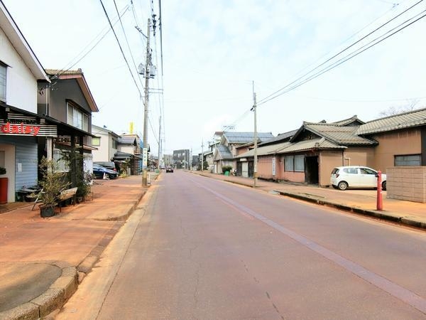 長岡市西神田町1丁目　新築戸建