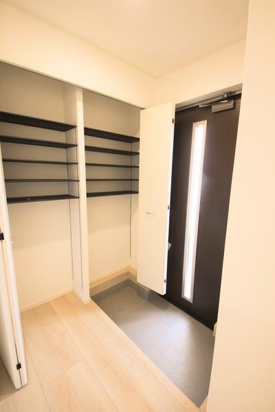 新潟市秋葉区中村の新築一戸建