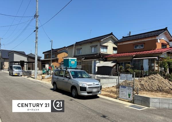 加茂市新栄町の新築一戸建