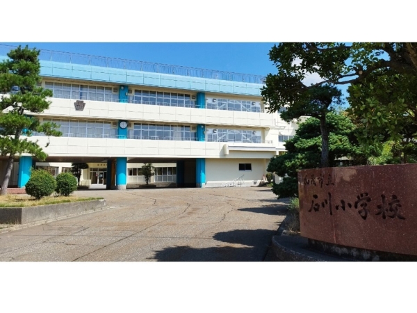 加茂市新栄町の新築一戸建(加茂市立石川小学校)