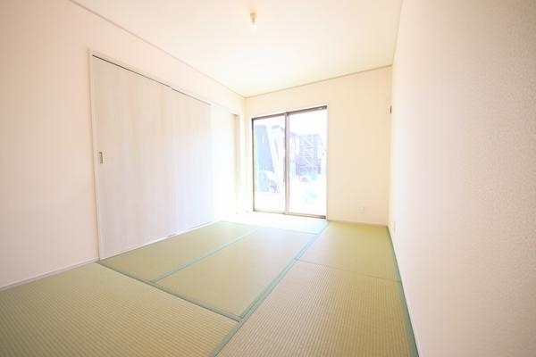 新発田市中曽根町１丁目の新築一戸建