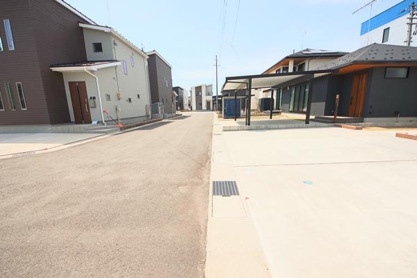 新発田市中曽根町１丁目の新築一戸建