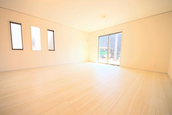 新発田市中曽根町１丁目の新築一戸建